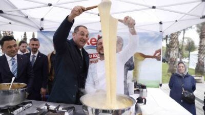 Trabzon’un Akçaabat ilçesinde bu yıl ikincisi düzenlenen Akçaabat GastroFest Sahil