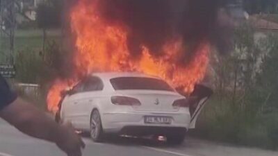 Amasya’da iki otomobilin çarpıştığı kazada dede ve torunu hayatını kaybetti.