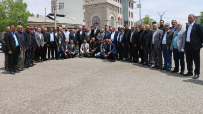 Erzurum’un Aşkale ilçesinde geleneksel hale gelen bayramlaşma programı yoğun katılımla