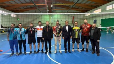 Aydıntepe Kaymakamlığı Voleybol Turnuvası, oynanan final karşılaşmasıyla sona erdi. Turnuvada,