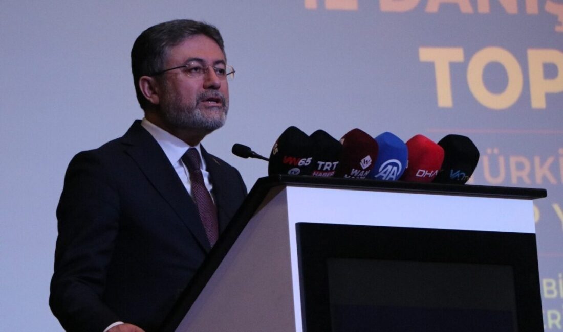 Tarım ve Orman Bakanı İbrahim Yumaklı, “Birkaç yıldır kendisini savunamayacak