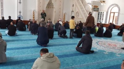 Yeşilay Bayburt Şubesi ile İl Müftülüğü iş birliğinde cami cemaatine