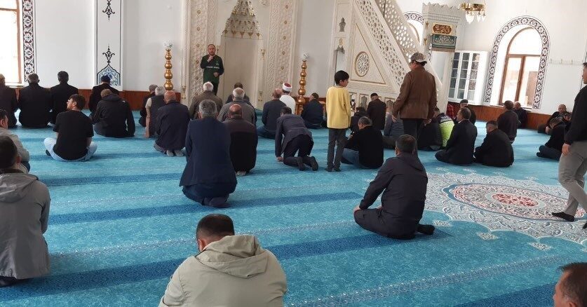 Yeşilay Bayburt Şubesi ile İl Müftülüğü iş birliğinde cami cemaatine