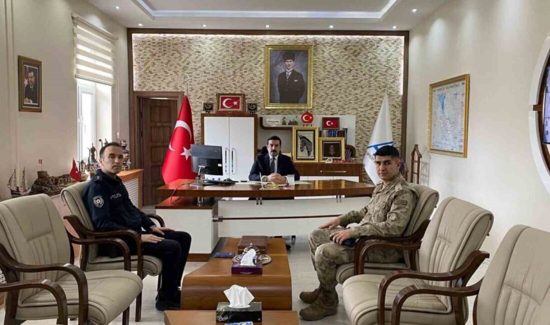 Arpaçay’da güvenlik ve asayiş konularının ele alındığı toplantı gerçekleştirildi. Kars’ın