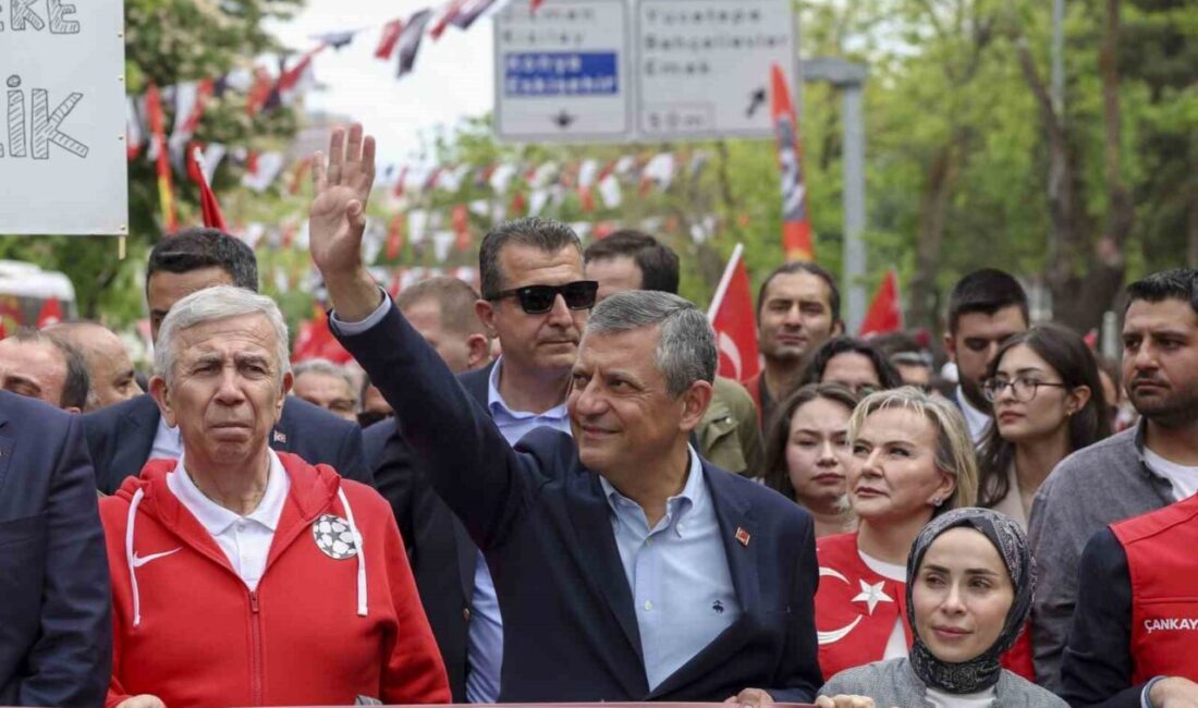 Cumhuriyet Halk Partisi (CHP) Genel Başkanı Özgür Özel, “Gençler Ata’ya