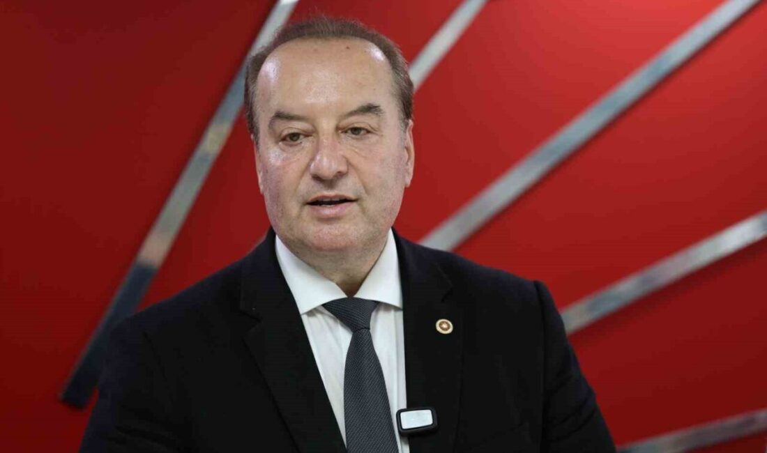 Cumhuriyet Halk Partisi (CHP) Karabük İl Başkanlığında düzenlenen bayramlaşma programında,
