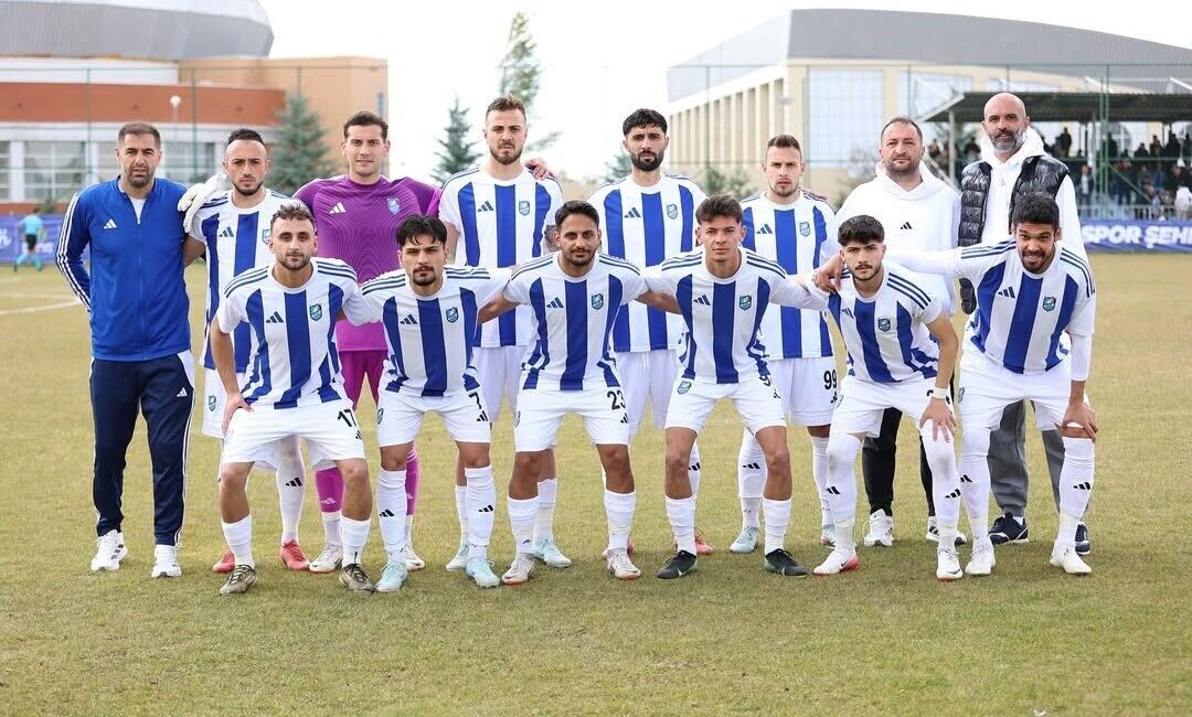 Erzurum Büyükşehir Belediyesi Spor Kulübü ile Oltu 25 Mart Spor