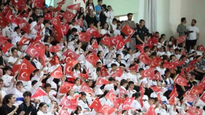 Erzincan’da 19 Mayıs Atatürk’ü Anma, Gençlik ve Spor Bayramı düzenlenen