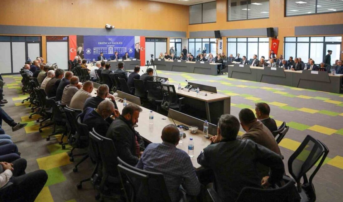 Erzincan’da Merkez İlçe Köylere Hizmet Götürme Birliği Olağan Meclis Toplantısı