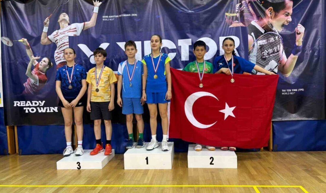 Hırvatistan’ın Opatija kentinde düzenlenen U-13 Adria Youth International Badminton Turnuvası’nda