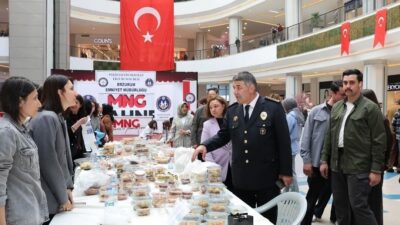 Erzurum’da Polis Eşleri Derneği tarafından düzenlenen ve yoğun ilgi gören