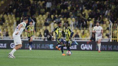 Fenerbahçe’nin Brezilyalı futbolcusu Fred, ligde son 3 maçta 5 gollük