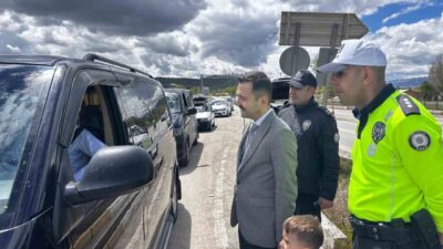 Erzurum’un Aşkale ilçesinde Kurban Bayramı öncesi trafik güvenliği denetimleri artırıldı.