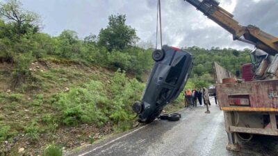 Erzincan’ın Kemaliye ilçesinde etkili olan sağanak yağış nedeniyle meydana gelen