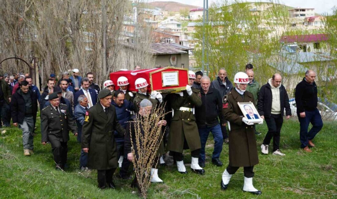 Bayburtlu Kıbrıs Gazisi ve emekli öğretmen Ömer Doğan, Manas köyünde