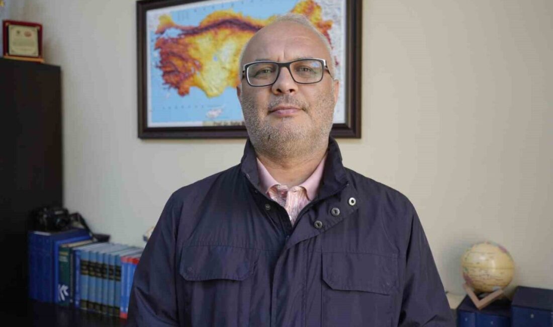 Gümüşhane Üniversitesi Jeofizik Mühendisliği Bölüm Başkanı Prof. Dr. Nafiz Maden,