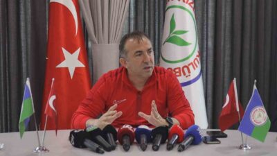 Çaykur Rizespor Teknik Direktörü Recep Uçar, ligi 8. sırada bitirmek