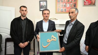 Erzurum Valisi Aydın Baruş, Kurban Bayramı dolayısıyla şehit ailelerini yalnız