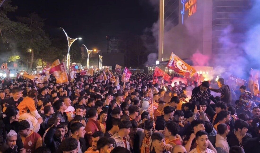 Bitlis’in Tatvan ilçesinde Galatasaray’ın elde ettiği şampiyonluk, sarı-kırmızılı taraftarların yoğun