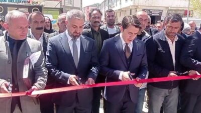 Erzurum’un Tekman ilçesinde İsrail’in Gazze’de işleğini insanlık suçu protesto edildi,