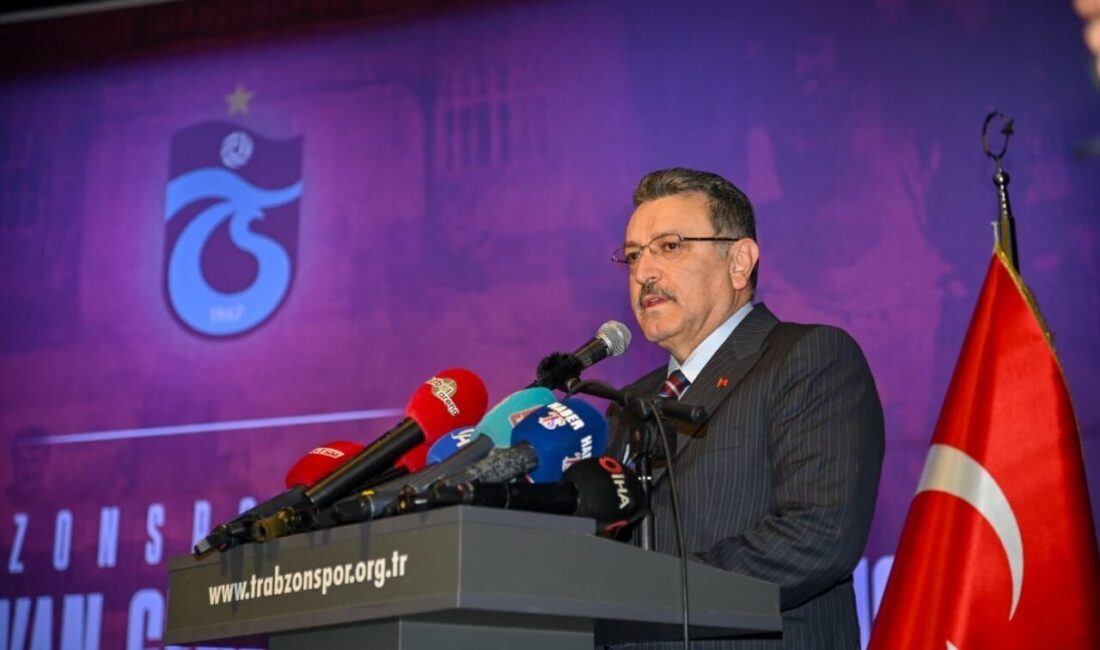 Trabzon Büyükşehir Belediye Başkanı Ahmet Metin Genç, Trabzonspor tesislerinin Yıldızlı’ya