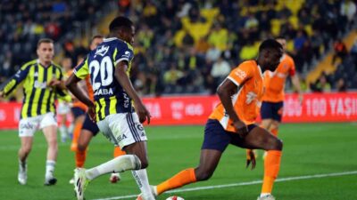 Trendyol Süper Lig’in 32. haftasında Fenerbahçe, sahasında karşılaştığı RAMS Başakşehir’i