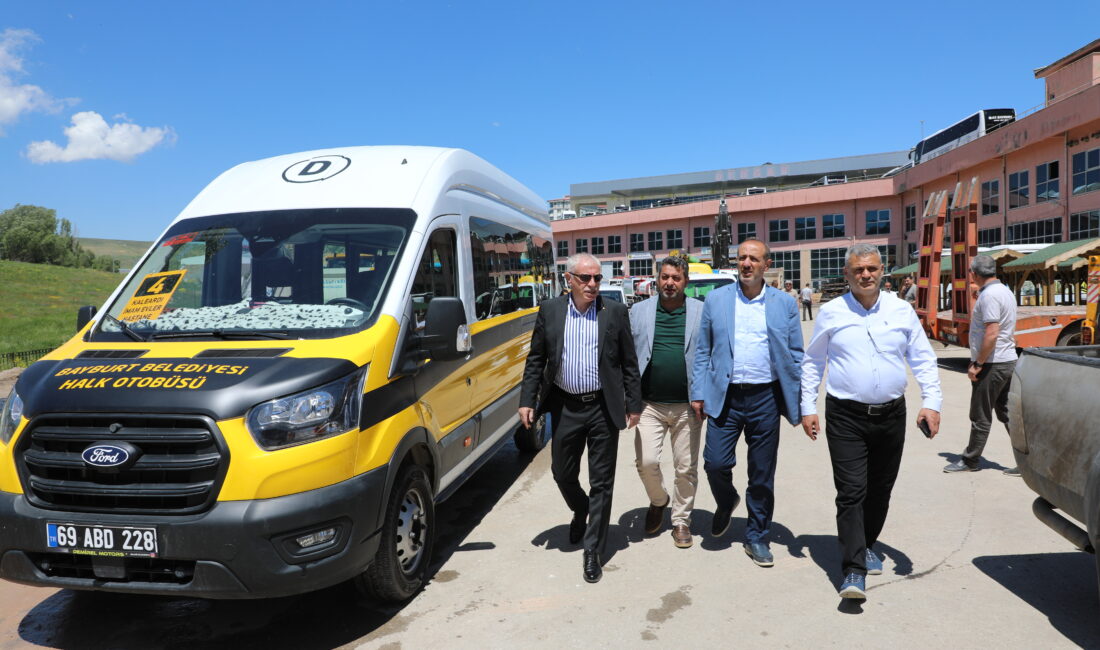 Bayburt Belediyesi, son iki yıl içerisinde gerçekleştirdiği yatırımlarla araç filosunu