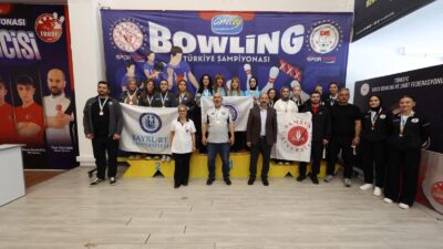 Bayburt Üniversitesi Bowling Takımı, Üniversitelerarası Bowling Türkiye Şampiyonası’nda elde ettiği