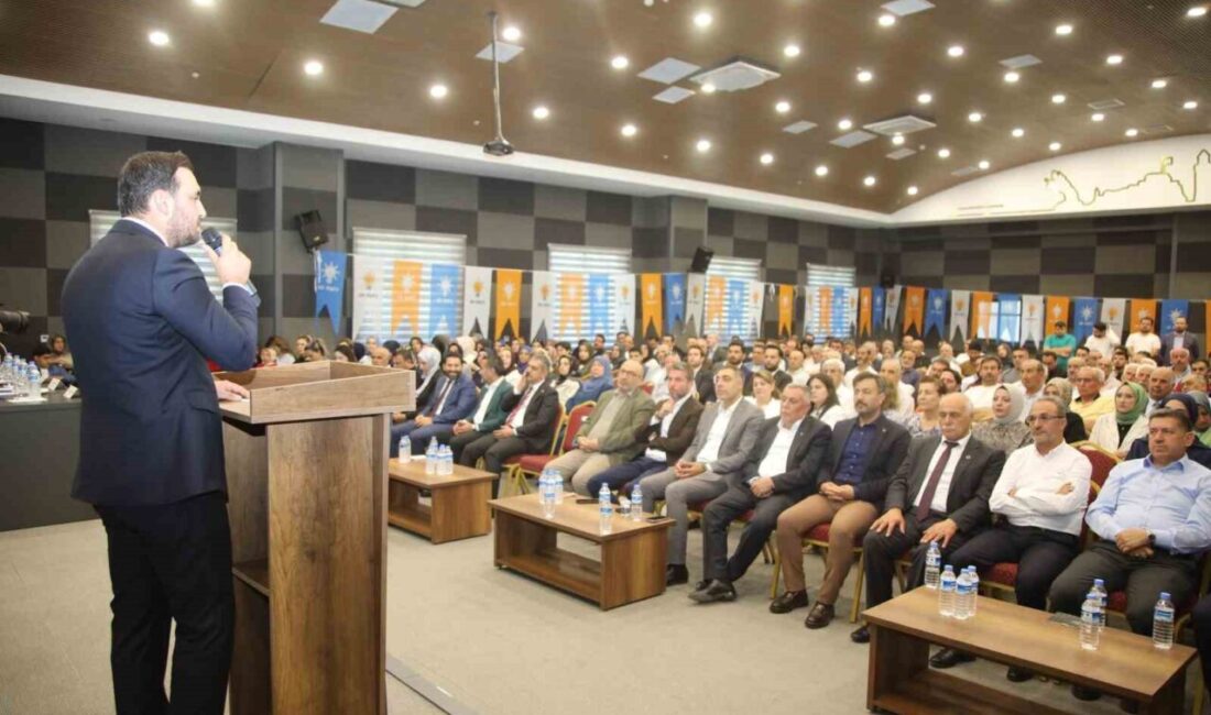 AK Parti Elazığ Teşkilatı İl Danışma Meclisi Toplantısı’nda bir araya