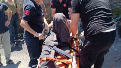 Zonguldak’ın Alaplı ilçesinde ’pat-pat’ olarak tabir edilen tarım aracının devrilmesi