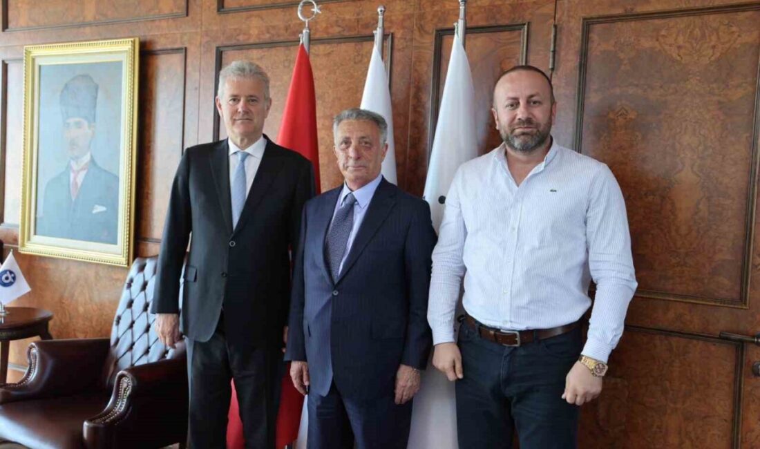 Altay Spor Kulübü Başkanı Sinan Kanlı, eski Beşiktaş Başkanı ve