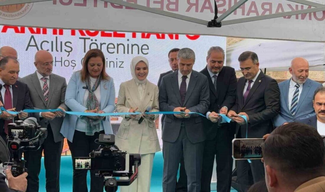 Aile ve Sosyal Hizmetler Bakanı Mahinur Özdemir Göktaş, bakanlık olarak