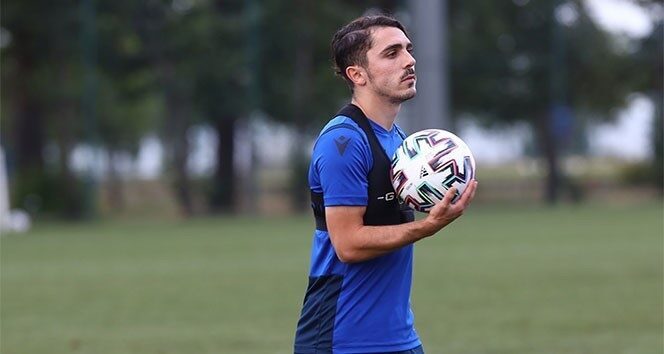 Süper Lig ekiplerinden Erzurumspor FK’da, eski milli futbolcu Abdülkadir Ömür’ün