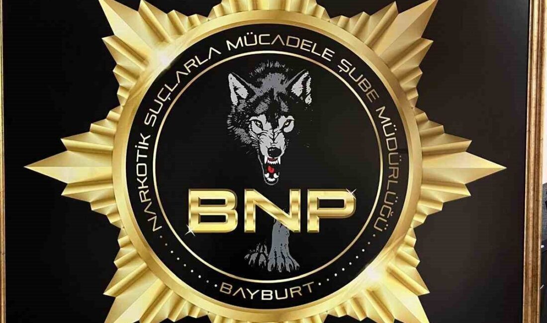 Bayburt’ta narkotik ekiplerince yapılan operasyonda 616,75 gram metamfetamin ele geçirildi.