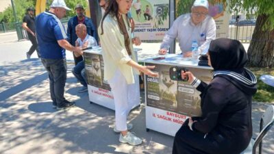 Bayburt’ta ’Hareket Yaşını Öğren, Sağlıklı Yaşa’ kampanyası kapsamında vatandaşlara yönelik