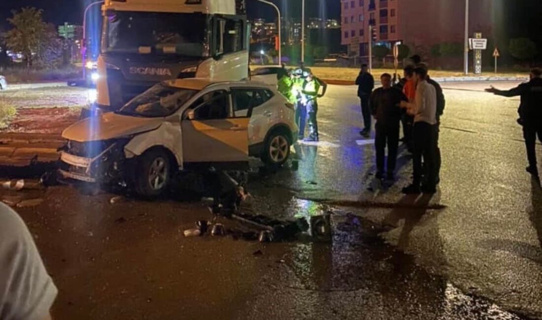 Bayburt’ta tır ile cipin çarpışması sonucu meydana gelen trafik kazasında