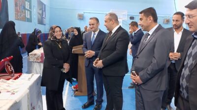 Erzurum’un Çat ilçesi Halk Eğitimi Merkezi Müdürlüğü bünyesinde açılan kurslarda