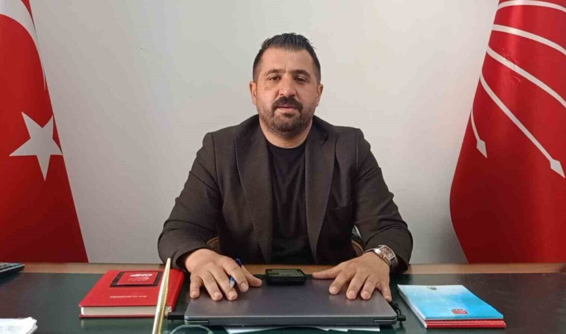Cumhuriyet Halk Partisi (CHP) Kars İl Başkanı Onur Uludaşdemir görevden