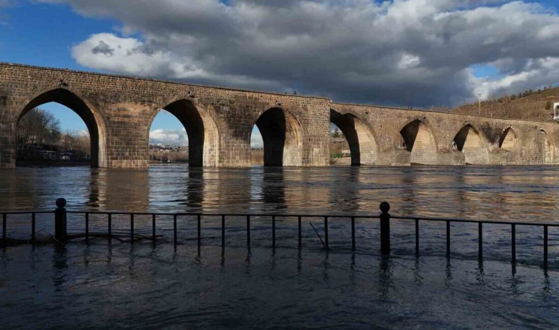 1283 Hareketi Derneği, Diyarbakır’ın tarihi simgelerinden On Gözlü Köprü’ye 1.