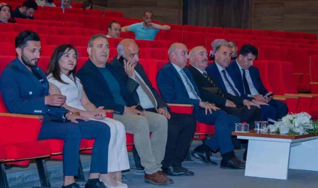 Erzincan Binali Yıldırım Üniversitesinde (EBYÜ) Mezun Koordinatörlüğü tarafından düzenlenen “İkinci