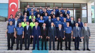 Erzincan İl Emniyet Müdürlüğünde bir üst rütbeye terfi etmeye hak