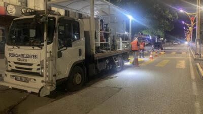 Erzincan Belediyesi ekiplerince şehir genelinde yaya ve araç güvenliğini artırmaya