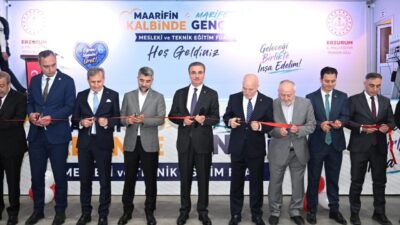 Erzurum Valisi Aydın Baruş’un katılımıyla Recep Tayyip Erdoğan Kongre ve
