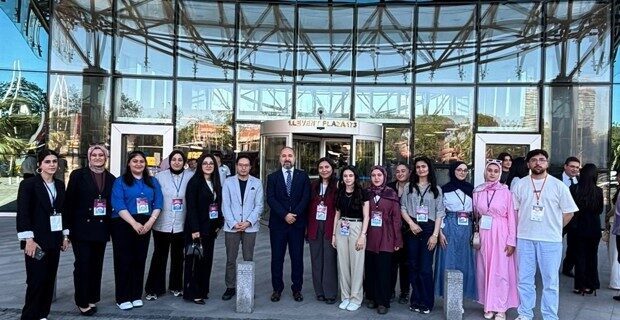 Erzurum Teknik Üniversitesi (ETÜ) İktisadi ve İdari Bilimler Fakültesi öğrencileri,