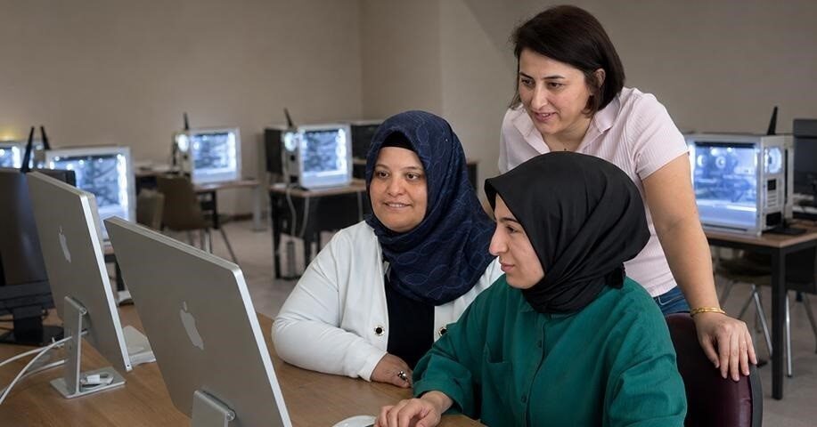 ETÜ’nün yapay zeka tabanlı beslenme projesi TÜBİTAK tarafından desteklendi. Erzurum
