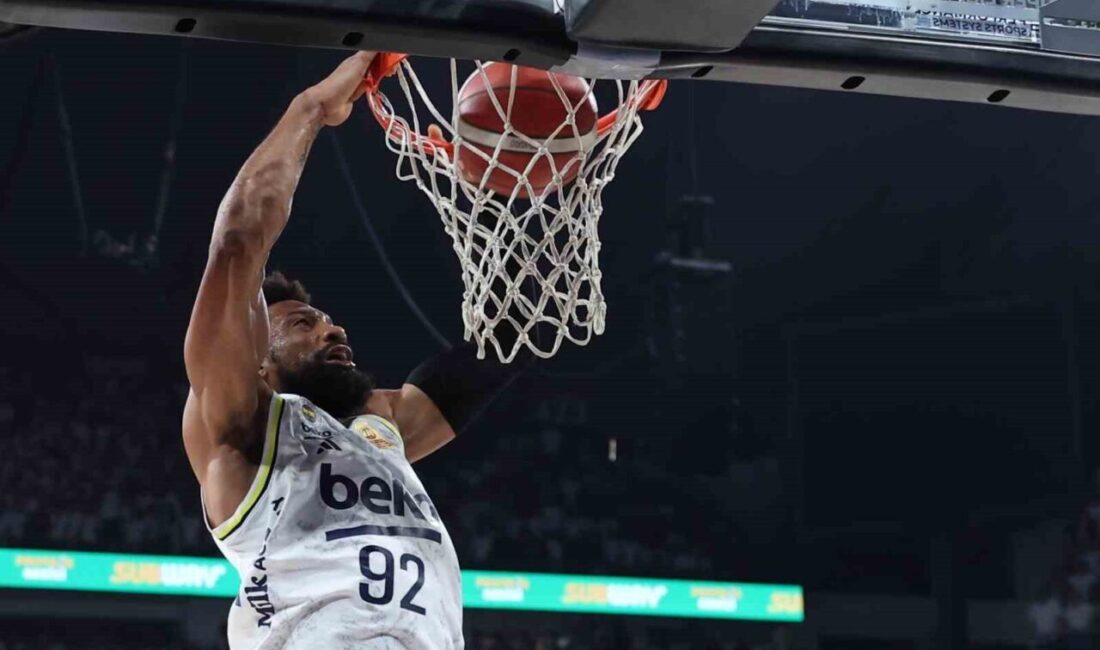 Türkiye Sigorta Basketbol Süper Ligi play-off final serisi 3. maçında