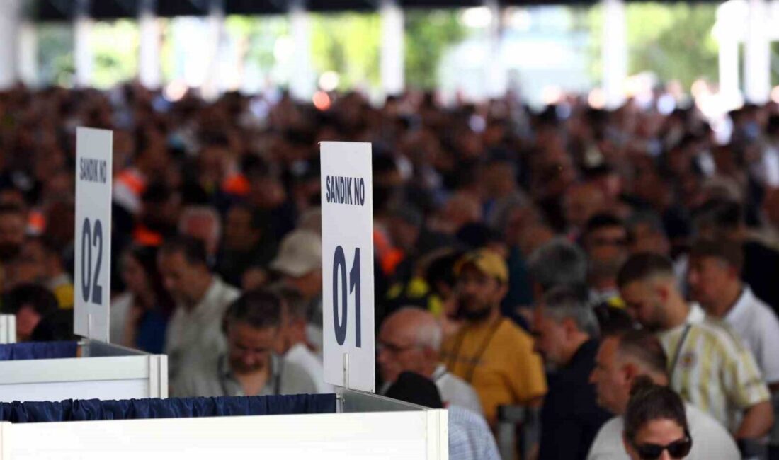 Fenerbahçe Olağanüstü Seçimli Genel Kurul Toplantısı’nda oy sayma işlemi başladı.