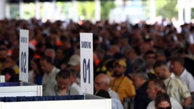Fenerbahçe Olağanüstü Seçimli Genel Kurul Toplantısı’nda oy sayma işlemi başladı.
