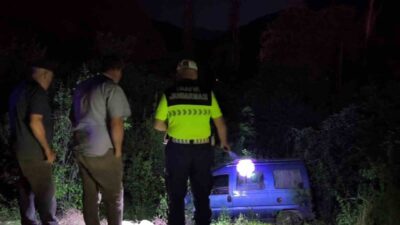 Erzurum’un Uzundere ilçesine bağlı Çamlıyamaç Mahallesi’nde meydana gelen kazada, freni