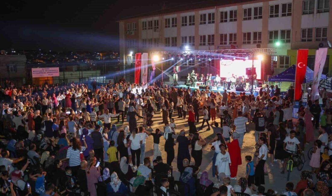 Gaziantep Büyükşehir Belediyesi, “Mahallemde Konser Var” etkinliğiyle şehrin sevilen sanatçılarını